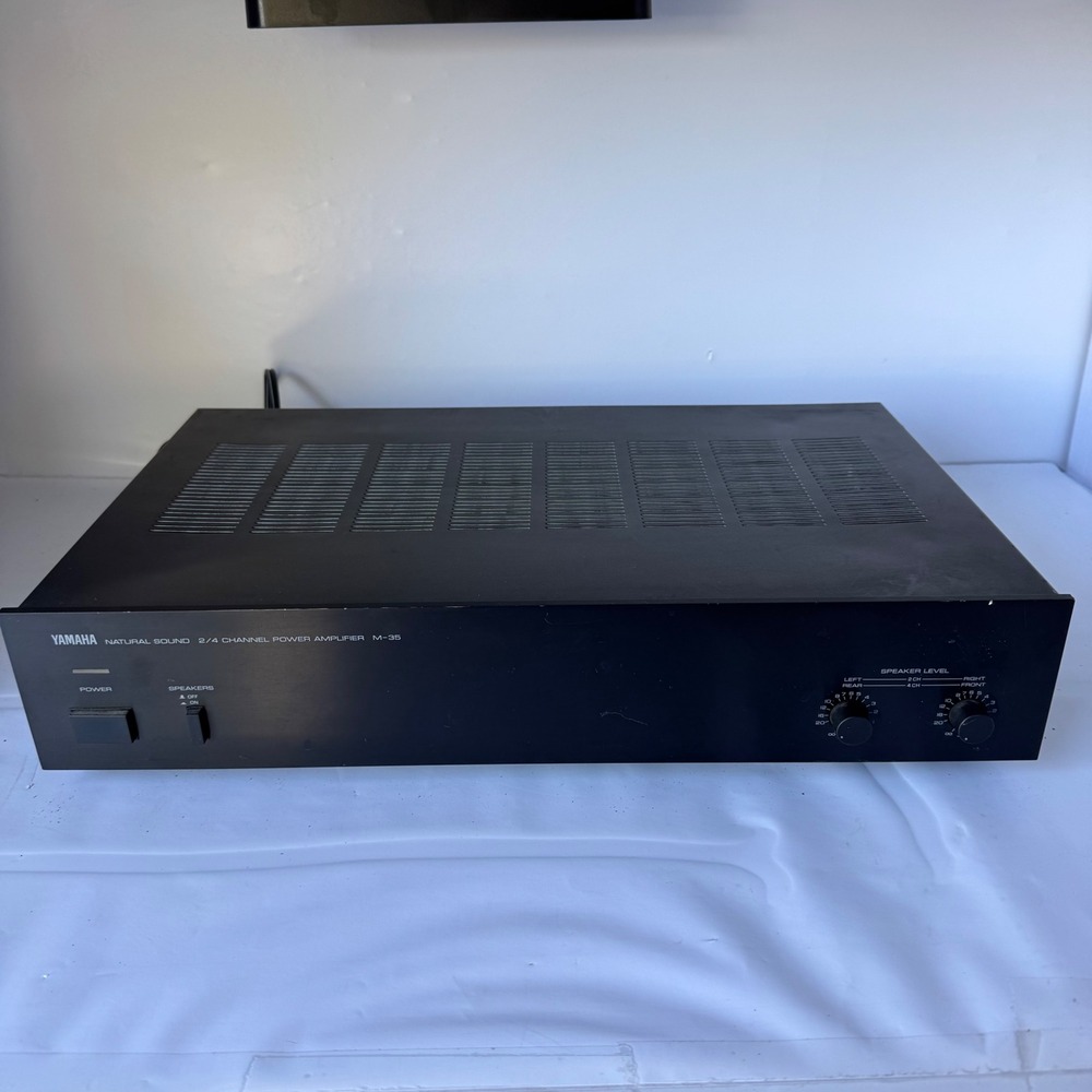 Yamaha Natural Sound M-35 2/4 Channel Power Amplifier Stereo Receiver No remote